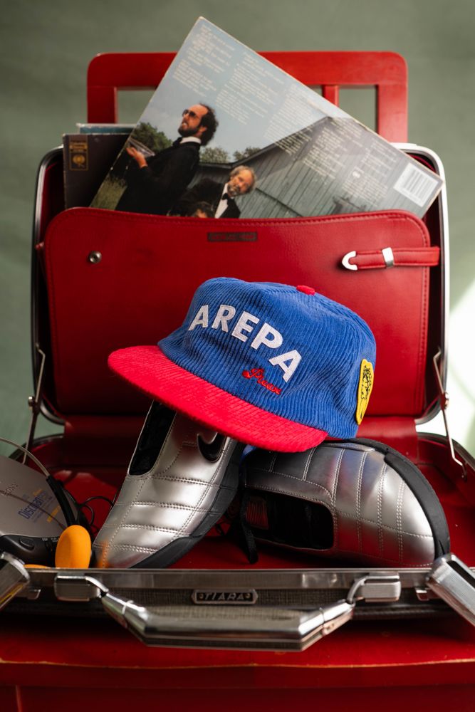 Tourist Hat side view - Arepa Drip
